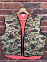 Load image into Gallery viewer, Vintage Reversible Vest (M)