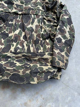 Load image into Gallery viewer, Vintage Carhartt Duck Camo Jacket (L) 🇺🇸