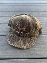 Load image into Gallery viewer, Vintage Moultrie Feeders hat