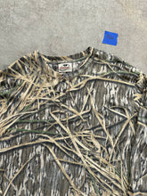Load image into Gallery viewer, Vintage Mossy Oak Shadow Grass Henley (XXL)