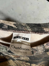 Load image into Gallery viewer, Mossy Oak Sweater