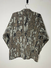 Load image into Gallery viewer, Vintage Saftbak Trebark Camo Button Up