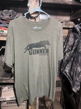 Load image into Gallery viewer, Gunner Kennels t-shirt XL