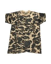 Load image into Gallery viewer, Vintage 90s Duck Camo Pocket Tee (M)🇺🇸
