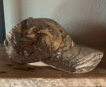 Load image into Gallery viewer, Dri-Duck Authentic Wildlife Series Camo Hat with Deer Embroidery