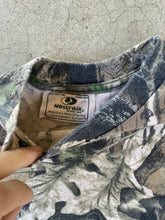 Load image into Gallery viewer, Vintage Mossy Oak Break Up Camo T-Shirt (M)