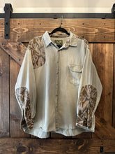 Load image into Gallery viewer, Scottish Greys Mossy Oak Treestand LS Button Up (XL) 🇺🇸