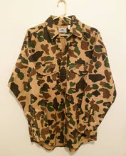 Load image into Gallery viewer, SIZE LARGE ORIGINAL DUXBAK DUCK CAMO BUTTON UP. THICK FLANNEL MATERIAL