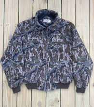 Load image into Gallery viewer, Mossy Oak Arkansas Ducks Unlimited Treestand Bomber Jacket (XL) 🇺🇸