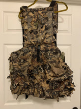 Load image into Gallery viewer, Mossy Oak Forest Floor Leafy Vest