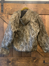 Load image into Gallery viewer, Key Mossy Oak Bottomland Insulated Jacket (L)🇺🇸