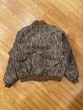 Load image into Gallery viewer, Vintage Mossy Oak Bottomland Columbia Bomber Jacket (XL)