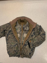 Load image into Gallery viewer, Vintage Columbia Mossy Oak 3 in 1 Jacket