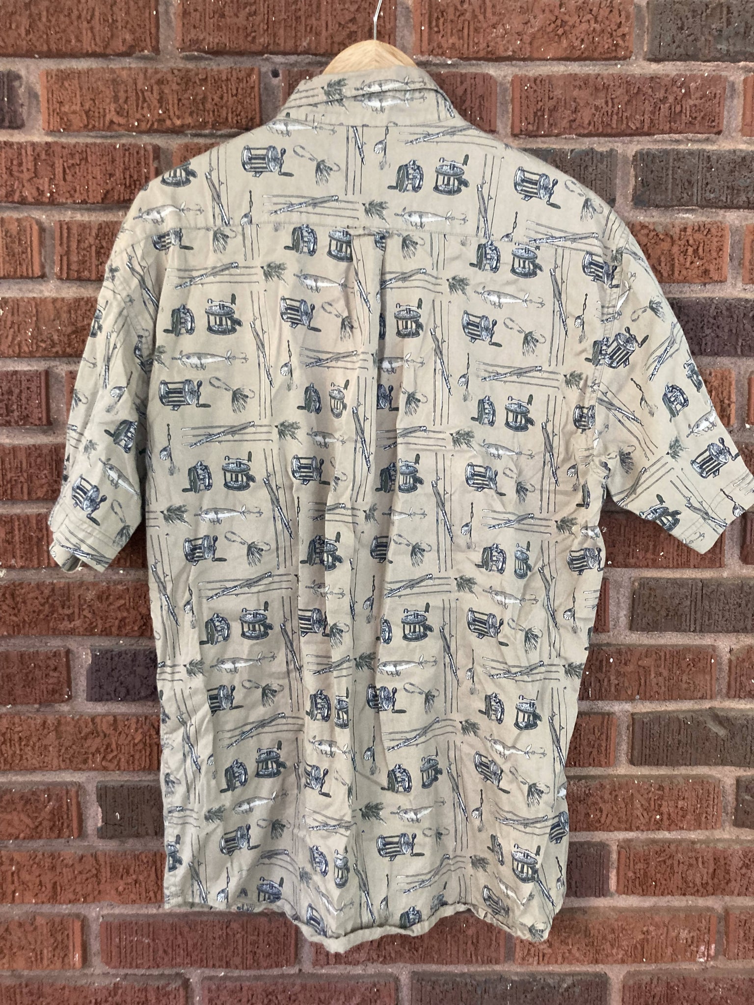 Reel Legends Fishing Short Sleeve Shirt Size Large – Camoretro