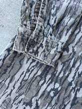 Load image into Gallery viewer, Original Mossy Oak Bottomland Chamois Button Down Shirt (XXL) 🇺🇸