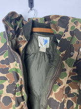 Load image into Gallery viewer, Vintage Trophy Club 2 in 1 Duck Camo Jacket