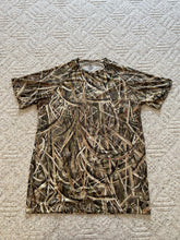 Load image into Gallery viewer, Mossy Oak Shadowgrass blades tshirt