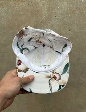 Load image into Gallery viewer, 90’s Vintage Ducks Unlimited Floral/Hawaiian Snapback