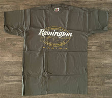 Load image into Gallery viewer, Vintage NASCAR 1996 REMINGTON ARMS RACING NEW, OLD STOCK Race Team-Issued T-shirt XL