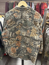 Load image into Gallery viewer, Vintage Cabela’s Scentlock Chamois Button Up (L)