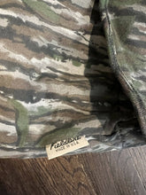 Load image into Gallery viewer, Fieldline Camo pouch