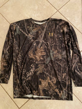 Load image into Gallery viewer, Original Under Armor Hunt Collection Mossy Oak Break Up LS Shirt XL