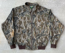 Load image into Gallery viewer, Cabela’s Mossy Oak Treestand Bomber (XL)