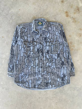 Load image into Gallery viewer, Vintage Cabela’s Trebark Button Up (L/XL)🇺🇸