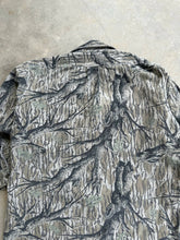 Load image into Gallery viewer, Vintage Mossy Oak Treestand Chamois Button Up Shirt (XL) 🇺🇸