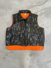 Load image into Gallery viewer, Vintage Trebark Reversible Vest