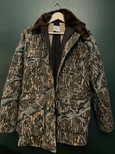 Load image into Gallery viewer, Mossy Oak Treestand Strap Jacket (L)🇺🇸