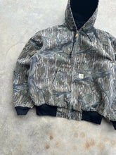 Load image into Gallery viewer, Vintage Carhartt Treestand Camo Jacket (L??)