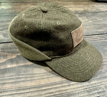 Load image into Gallery viewer, Duxbak Wool Cap w/ Leather Logo Patch