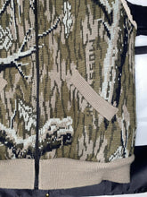 Load image into Gallery viewer, Original Whitewater Mossy Oak Treestand Sherpa Vest (M)🇺🇸