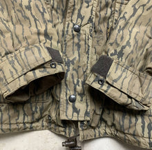 Load image into Gallery viewer, Vintage Bottomland Remington Coat (XXL)🇺🇸