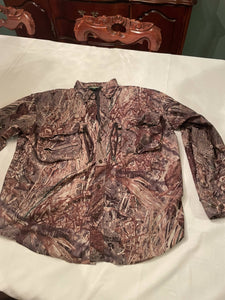 Cabelas vented waterfowl shirt large