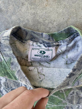Load image into Gallery viewer, Vintage Mossy Oak Shadowleaf Long Sleeve (L)