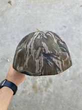 Load image into Gallery viewer, Vintage Carhartt Treestand Camo Insulated Hat