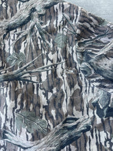 Load image into Gallery viewer, Whitewater Outdoors Mossy Oak Treestand Insulated Shirt (XXL)