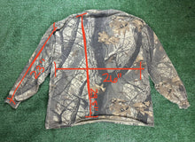 Load image into Gallery viewer, Realtree Hardwoods 20-200 Camo Jerzees Outdoors Front Pocket Long Sleeve Shirt XL