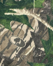 Load image into Gallery viewer, 90s Mossy Oak Shadow Leaf Camo Hunting Shirt