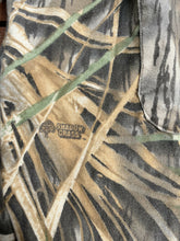 Load image into Gallery viewer, Mossy Oak Shadowgrass Shirt (XL)🇺🇸