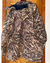 Load image into Gallery viewer, Original Mossy Oak Shadow Grass Whistling Wings Parka