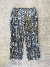 Load image into Gallery viewer, Vintage Duxbak Insulated Pants Trebark Camo (42x32)🇺🇸