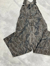 Load image into Gallery viewer, Vintage Mossy Oak Treestand Camo Overalls (M) 🇺🇸