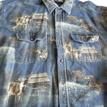 Load image into Gallery viewer, Vintage 100% Cotton Deer Buck Hunting Outdoor Print Button Down Mens XL