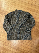 Load image into Gallery viewer, Vintage Mossy Oak Treestand Camo 3-Pocket Jacket (L)🇺🇸