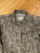 Load image into Gallery viewer, Vintage Mossy Oak Bottomland 3-pocket Jacket (XL)
