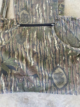 Load image into Gallery viewer, Vintage 10x Original Realtree NWTF Turkey Vest (XL)🇺🇸