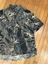 Load image into Gallery viewer, Vintage Mossy Oak Break Up Short Sleeve Button Up (XL)🇺🇸